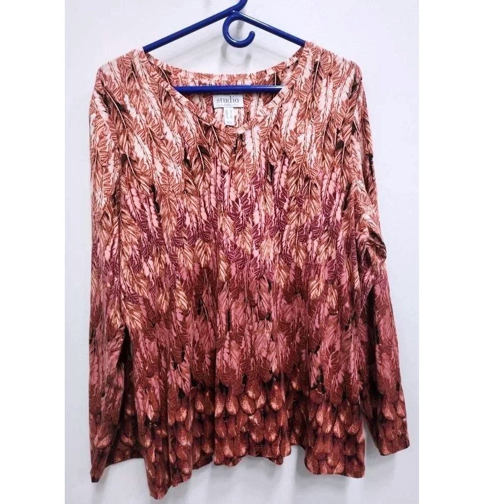 Studio by Denim&Co Top Womens Large Pink Feather Print Long Sleeve